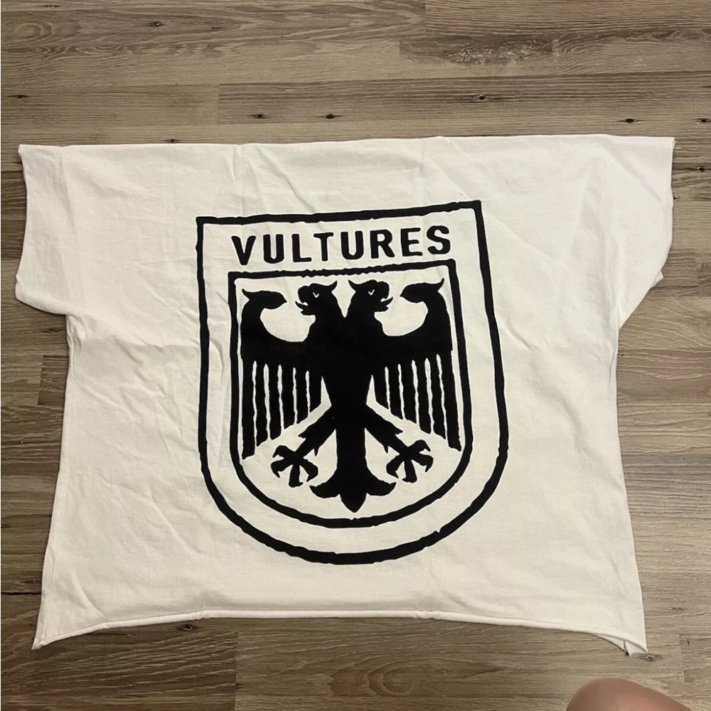 Authentic YZY YEEZY Vultures Kanye Gosha Box T-Shirt Size 2